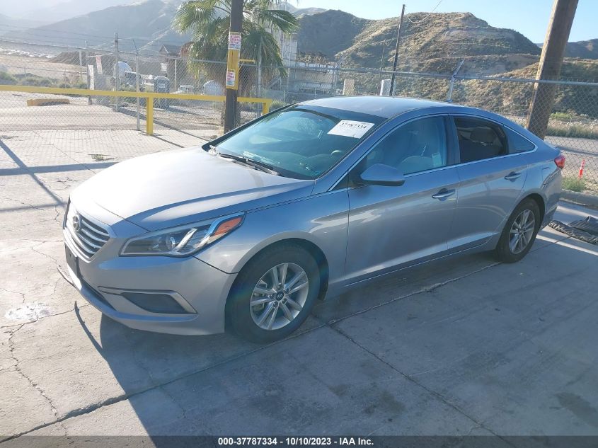 2016 HYUNDAI SONATA 2.4L SE - 5NPE24AF0GH345603