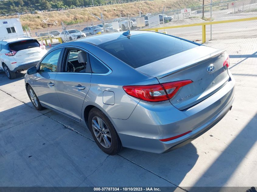 2016 HYUNDAI SONATA 2.4L SE - 5NPE24AF0GH345603