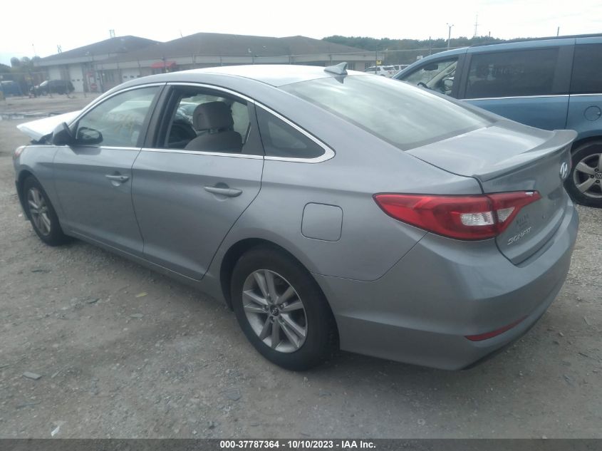 2015 HYUNDAI SONATA 2.4L SE - 5NPE24AF1FH120704