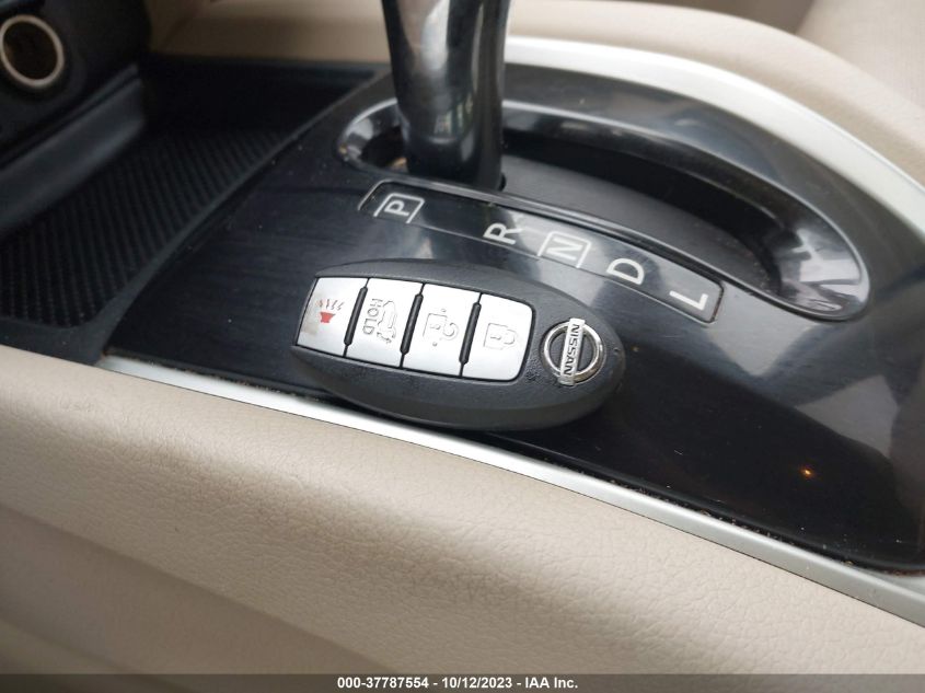 2014 NISSAN ROGUE SL - 5N1AT2MT5EC835041