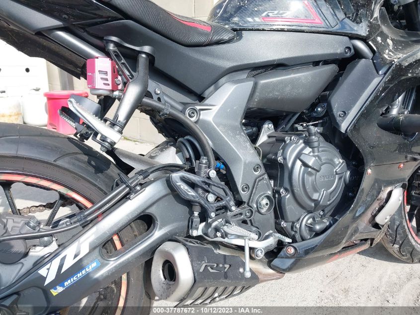 VIN JYARM38EXNA001909 2022 YAMAHA YZFR7