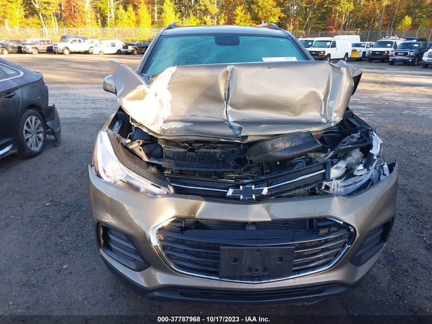 VIN KL7CJPSM6NB530467 2022 CHEVROLET TRAX 1LT