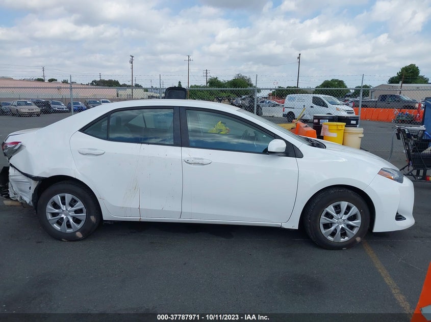 VIN 5YFBURHE4HP650095 2017 TOYOTA COROLLA L/LE/XLE/SE