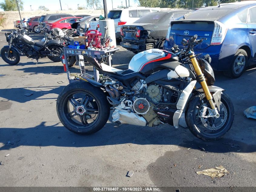 2022 DUCATI STREETFIGHTER V4/V4S ZDMFAKNW1NB008706