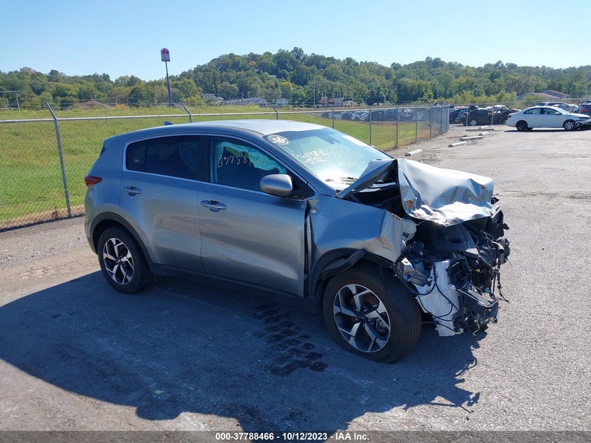 KIA SPORTAGE LX 2021