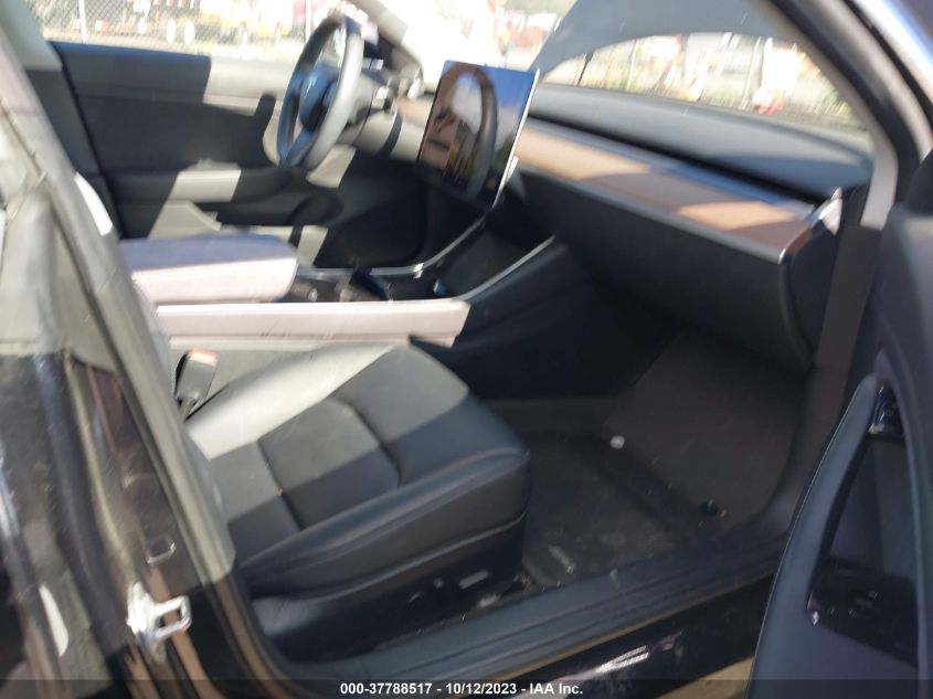 2018 TESLA MODEL 3 LONG RANGE - 5YJ3E1EB8JF070704