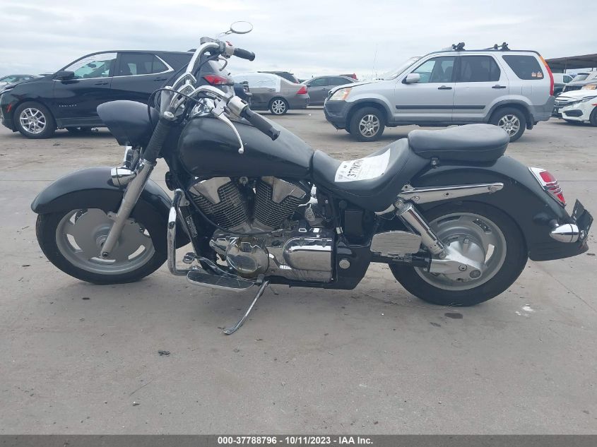 2007 HONDA VTX1300 R 1HFSC52637A403270