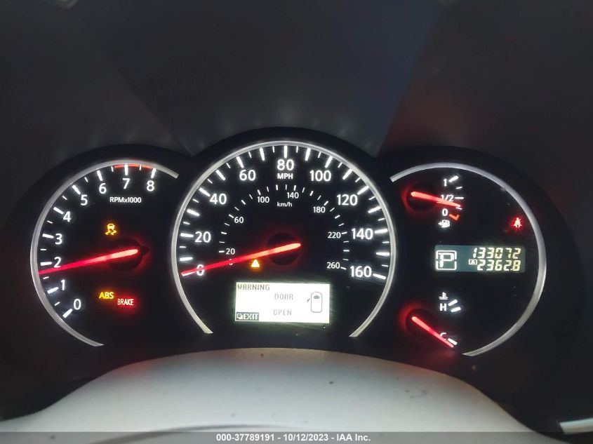 2014 NISSAN QUEST SV - JN8AE2KP6E9102597