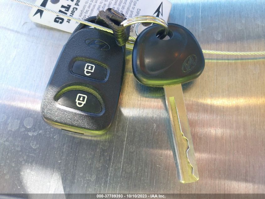 2013 HYUNDAI ACCENT GLS - KMHCT4AE3DU520483
