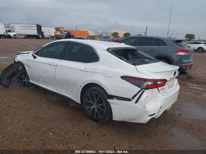 2022 TOYOTA CAMRY SE - 4T1G11AK5NU657681