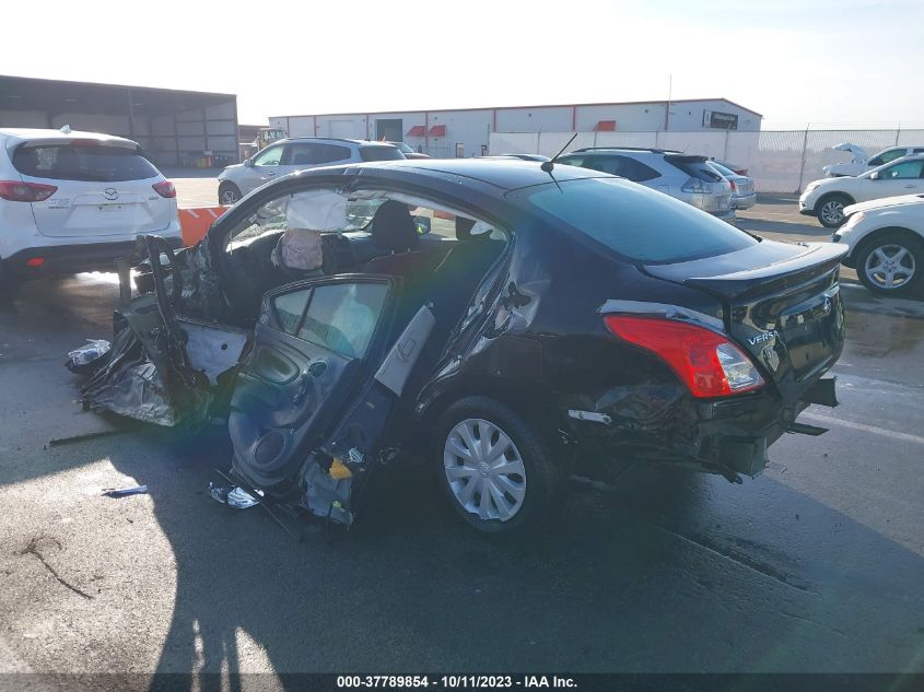 2018 NISSAN VERSA SEDAN S PLUS 3N1CN7AP3JL820115