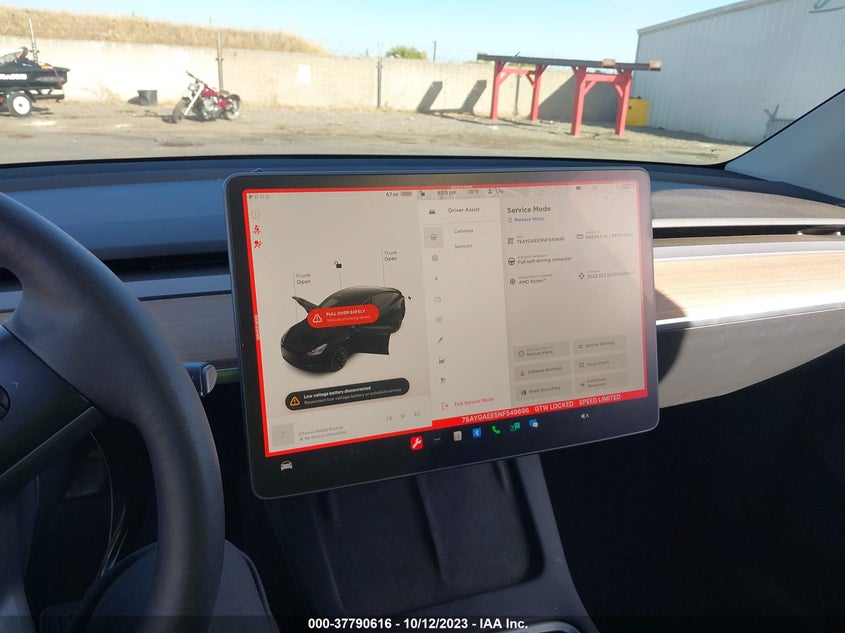 VIN 7SAYGAEE5NF549696 2022 TESLA MODEL Y