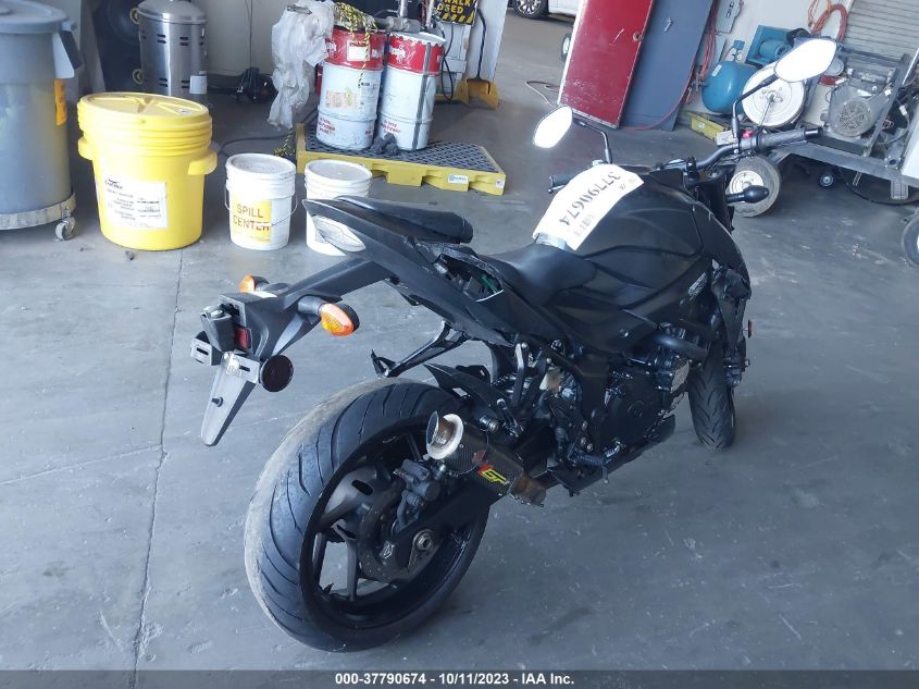 2022 SUZUKI GSX-S750 M/Z - JS1C533D6N7100076