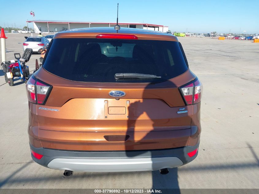 2017 FORD ESCAPE SE - 1FMCU0GD4HUE04123