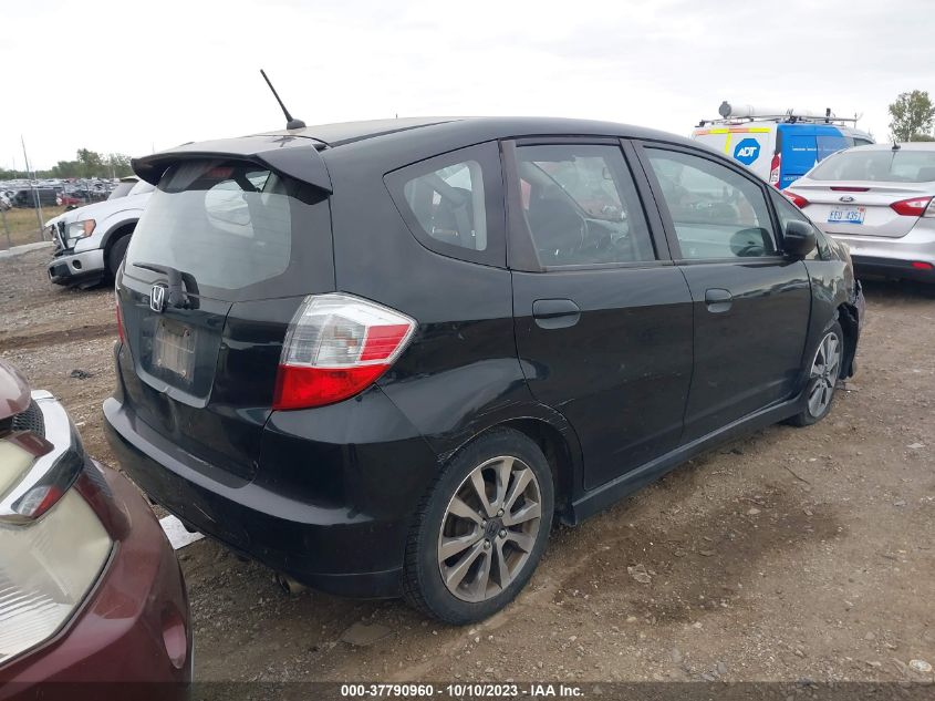 2013 HONDA FIT SPORT - JHMGE8H59DC069819
