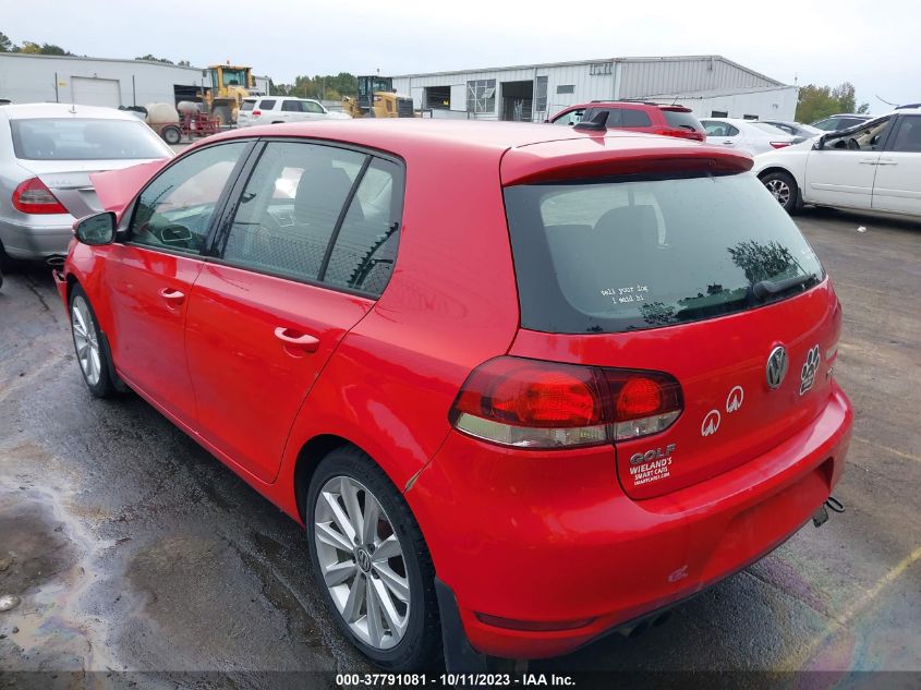 2013 VOLKSWAGEN GOLF TDI W/SUNROOF & NAV - WVWDM7AJ6DW114092