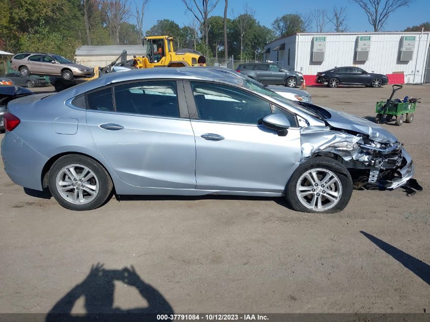 2018 CHEVROLET CRUZE LT - 1G1BE5SM4J7197120