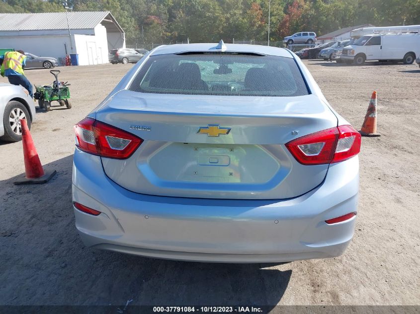 2018 CHEVROLET CRUZE LT - 1G1BE5SM4J7197120