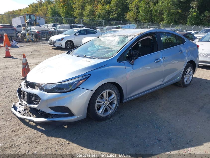 2018 CHEVROLET CRUZE LT - 1G1BE5SM4J7197120