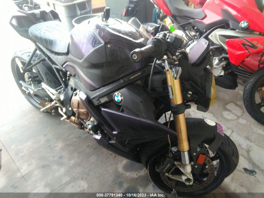 WB10E5304N6E40348 BMW S 1000 R 2022