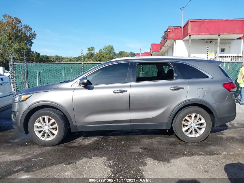 2016 KIA SORENTO LX - 5XYPG4A31GG062845