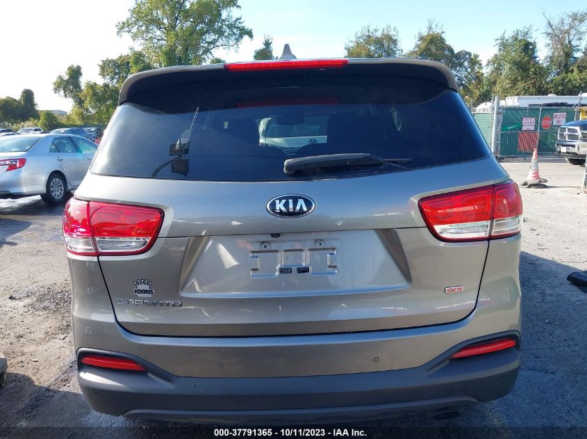 2016 KIA SORENTO LX - 5XYPG4A31GG062845