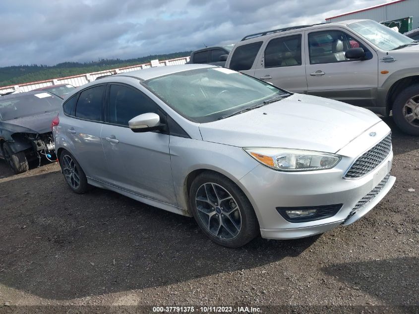 2015 FORD FOCUS SE - 1FADP3K28FL287954