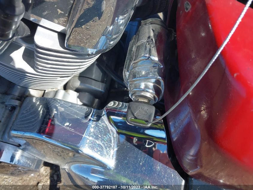 2005 HONDA VT750 C JH2RC50125M100578