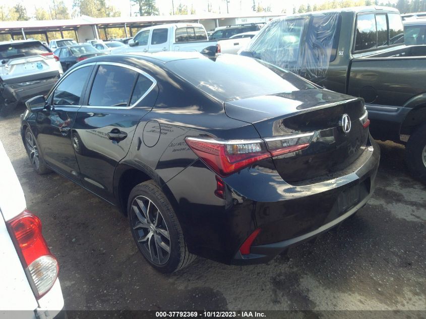 19UDE2F77LA008809 Acura ILX PREMIUM/TECHNOLOGY 3