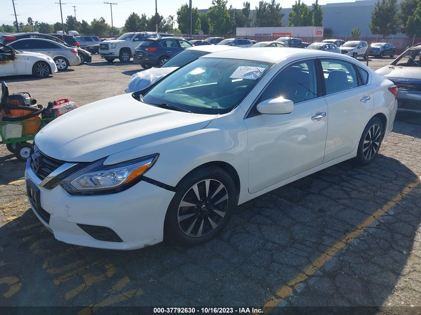 VIN 1N4AL3AP4JC194708 2018 NISSAN ALTIMA 2.5 SV