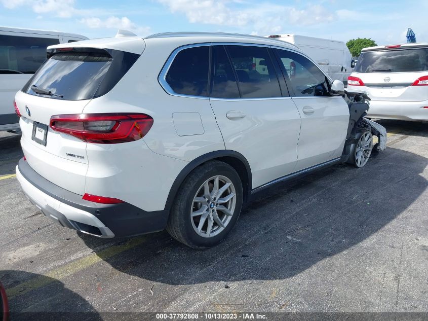 5UXCR4C08LLT19265 BMW X5 SDRIVE40I 4