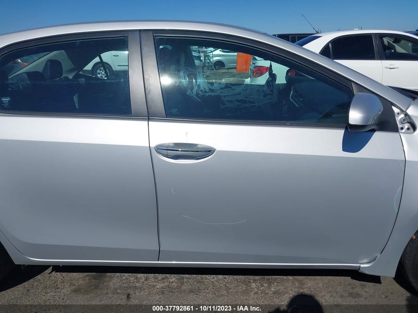 VIN 2T1BURHE3JC116589 2018 TOYOTA COROLLA L/LE/XLE/SE/XSE