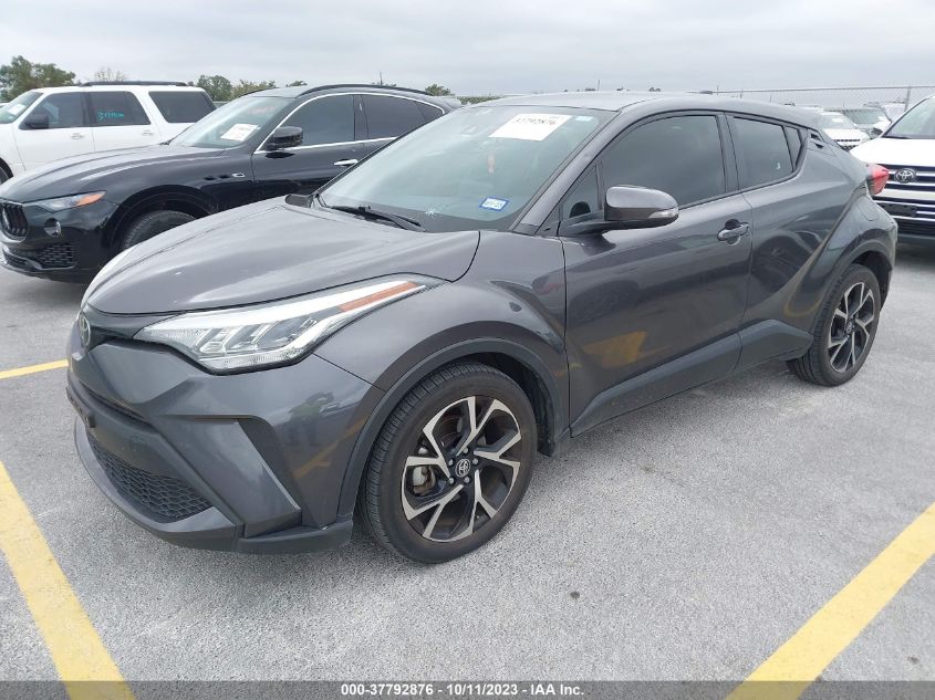 JTNKHMBX4L1074194 Toyota C-HR LE/XLE/LIMITED 2