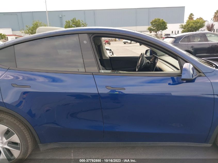 5YJYGDEE5MF282217 Tesla Model Y LONG RANGE 13