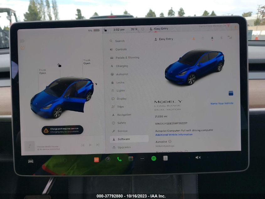 5YJYGDEE5MF282217 Tesla Model Y LONG RANGE 18