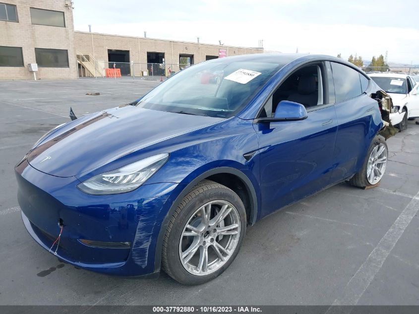 5YJYGDEE5MF282217 Tesla Model Y LONG RANGE 2