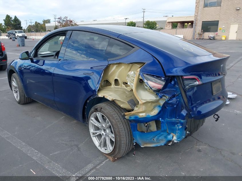 5YJYGDEE5MF282217 Tesla Model Y LONG RANGE 3