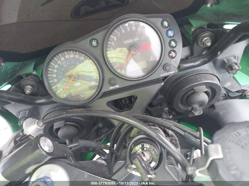 2007 KAWASAKI ZX600 J1 JKAZX4J157A068908