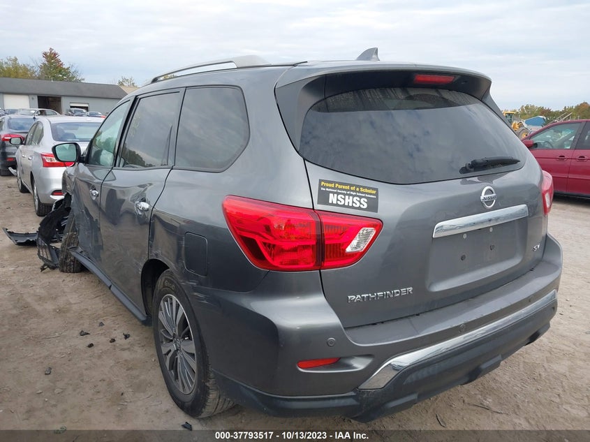 VIN 5N1DR2MN1KC644242 2019 NISSAN PATHFINDER SV