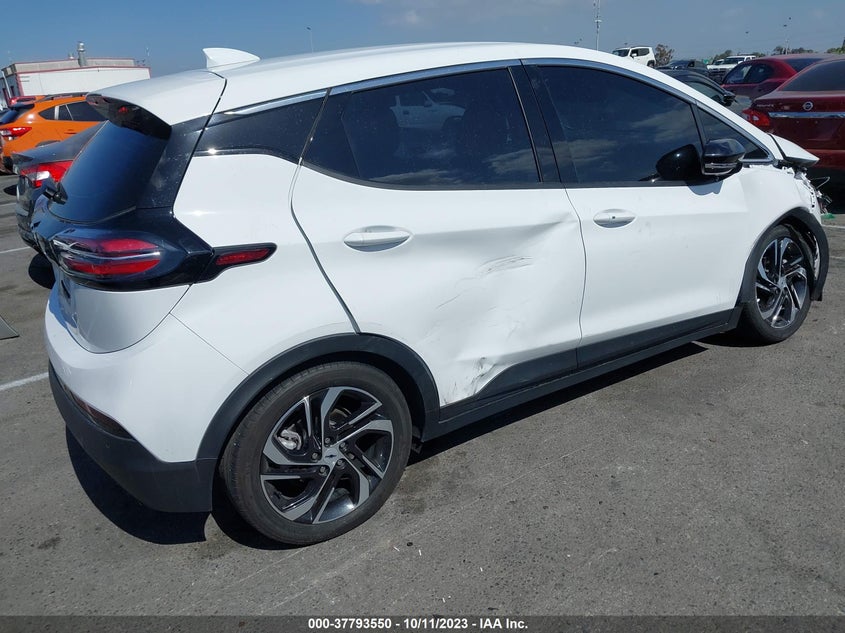 VIN 1G1FX6S02N4122647 2022 CHEVROLET BOLT EV 2LT