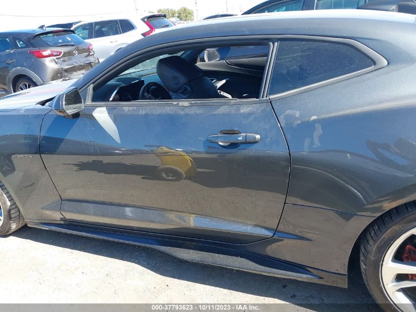 2017 CHEVROLET CAMARO 1SS - 1G1FF1R77H0151596