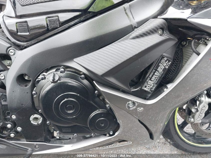 2017 SUZUKI GSX-R750 - JS1GR7MA6H2100386