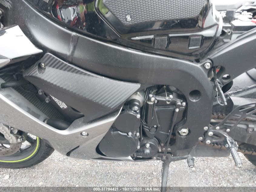 2017 SUZUKI GSX-R750 - JS1GR7MA6H2100386