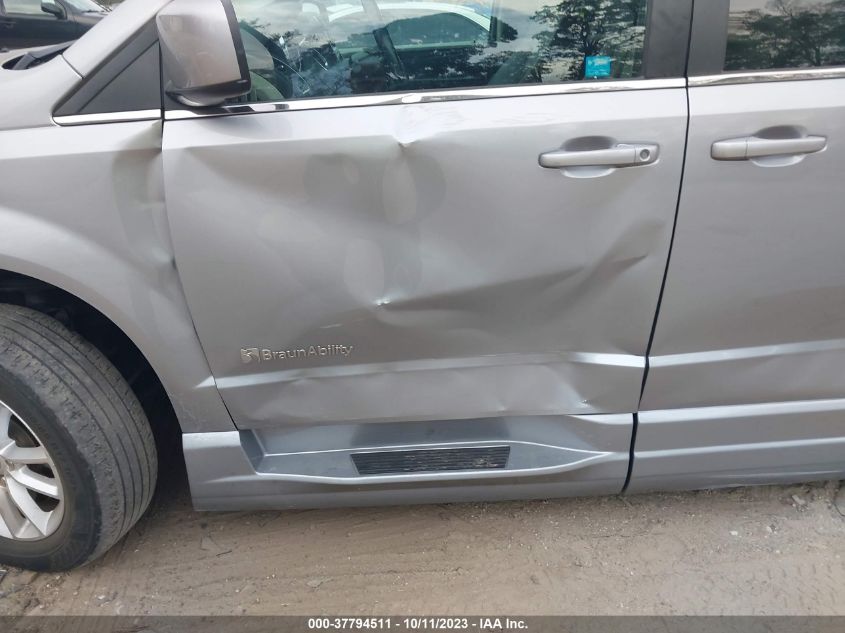 2019 DODGE GRAND CARAVAN SXT - 2C4RDGCG7KR595483
