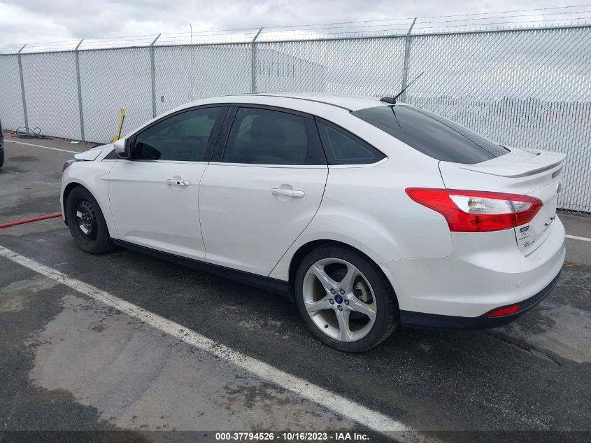 2014 FORD FOCUS TITANIUM - 1FADP3J21EL438908