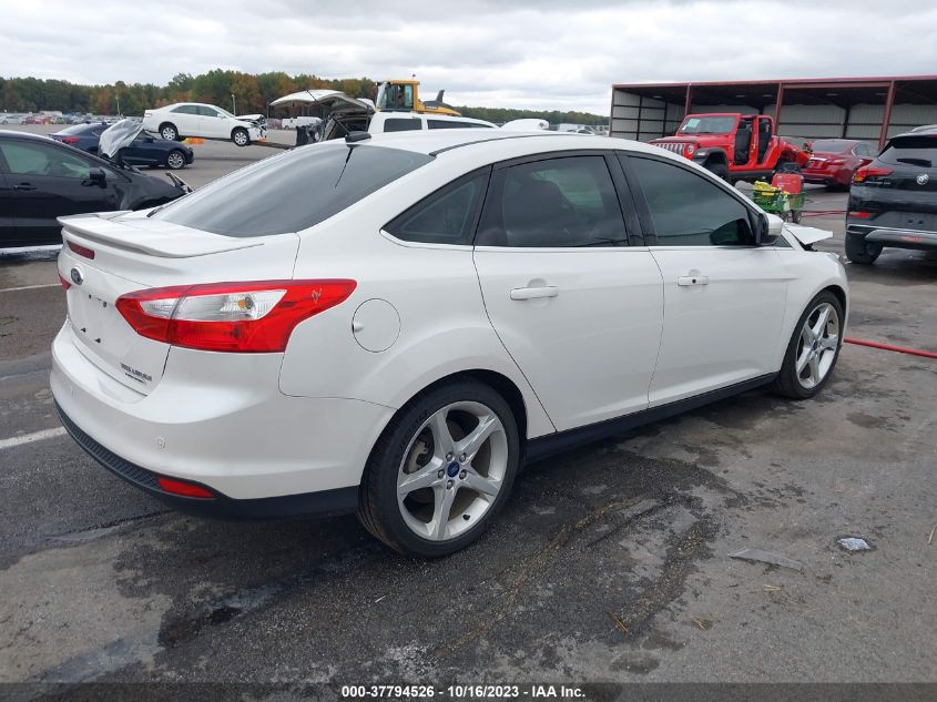 2014 FORD FOCUS TITANIUM - 1FADP3J21EL438908