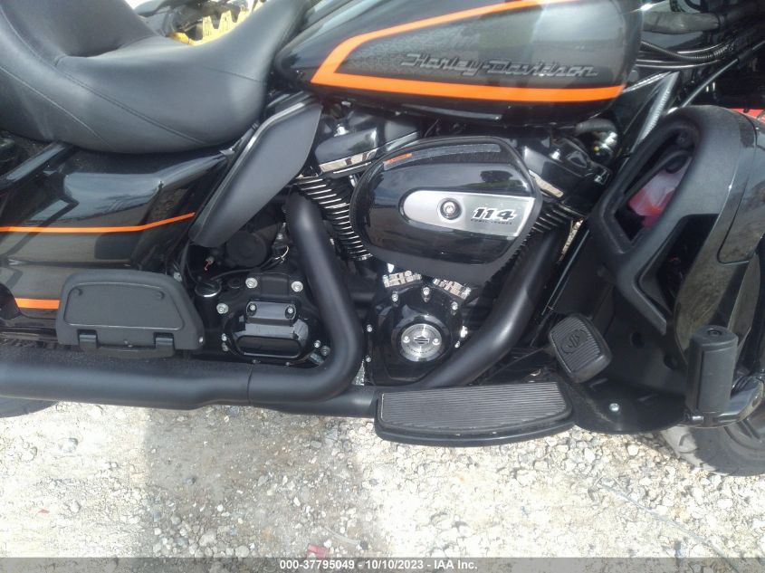 2022 HARLEY-DAVIDSON FLHTK - 1HD1KEF19NB661712