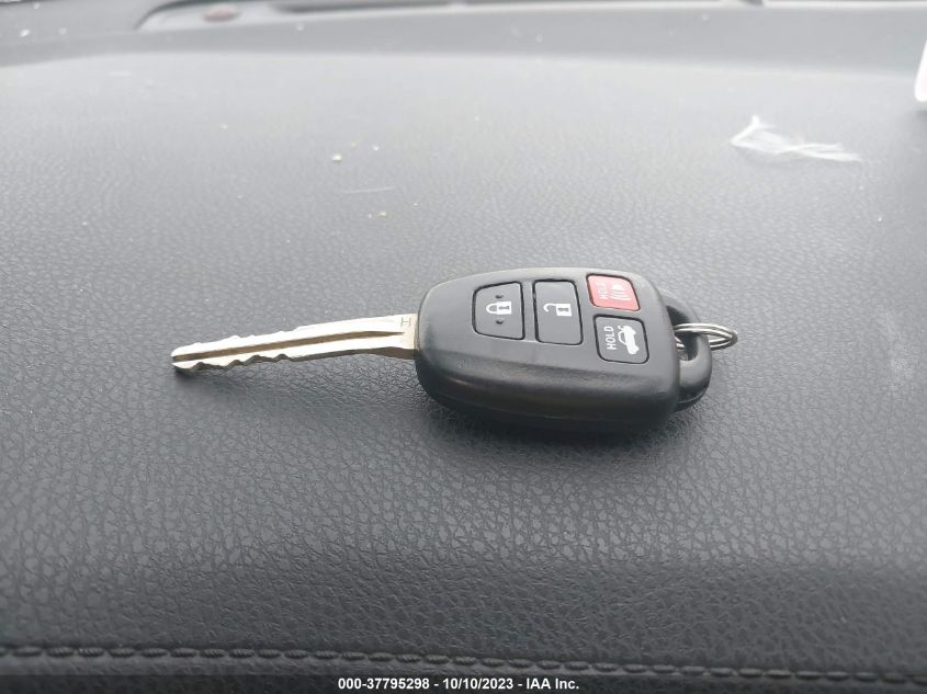 2017 TOYOTA COROLLA L/LE/XLE/SE - 2T1BURHE6HC890989