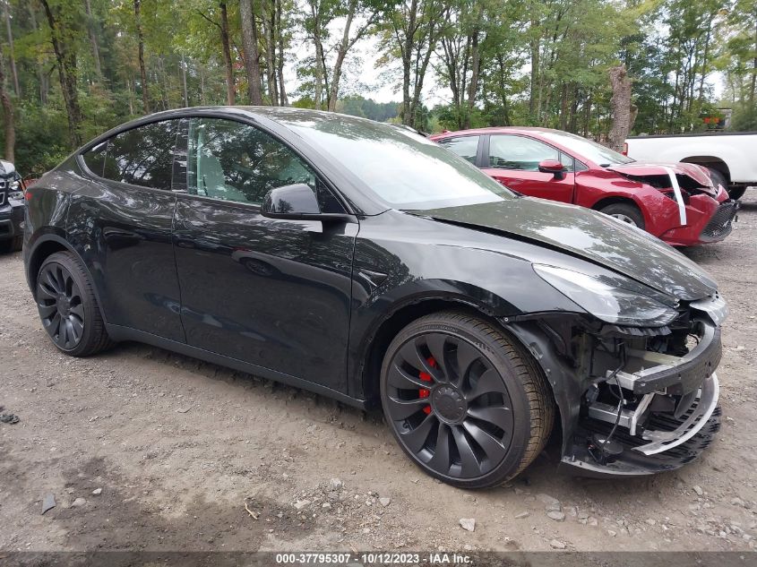 7SAYGDEF2PF786269 Tesla Model Y  