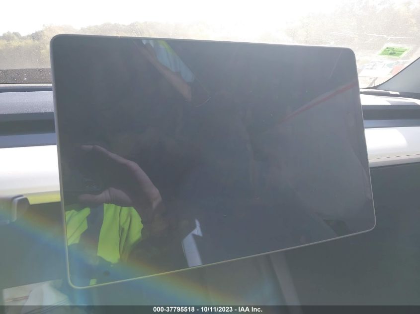 2021 TESLA MODEL Y LONG RANGE - 5YJYGAEE4MF230690